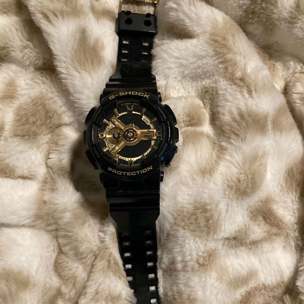 G shock watch